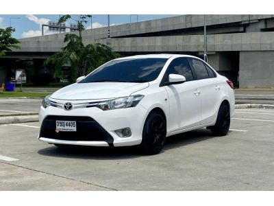 2015 TOYOTA VIOS 1.5 E เครดิตดีฟรีดาวน์ รูปที่ 1